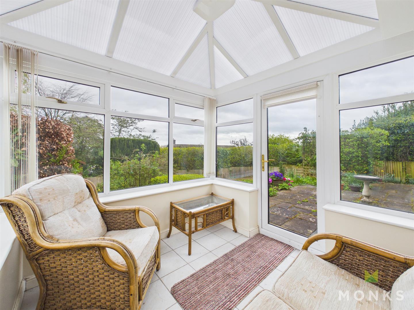 22 Llanforda Mead, Oswestry, SY11 1TS For Sale